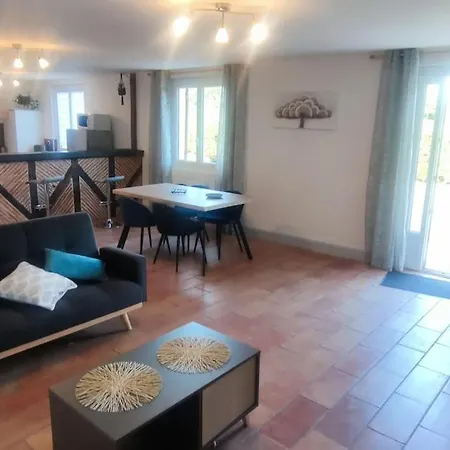 Feriehus Maison 75 M2 Piscine Chauffee, Terrain De Tennis