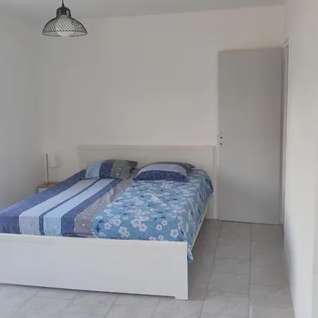 Feriehus Maison 75 M2 Piscine Chauffee, Terrain De Tennis