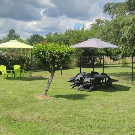 Feriehus Maison 75 M2 Piscine Chauffee, Terrain De Tennis