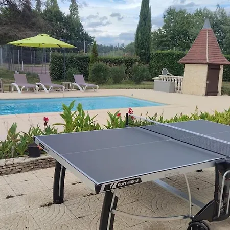 Maison 75 M2 Piscine Chauffee, Terrain De Tennis *